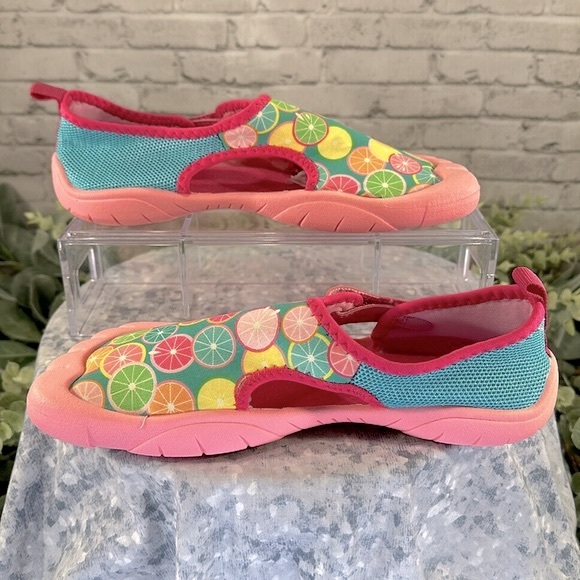 NEWTZ Pink&Blue Citrus Watershoes Rubber BumpToe Summer Play Shoes Girls 4/5 New - Picture 7 of 11